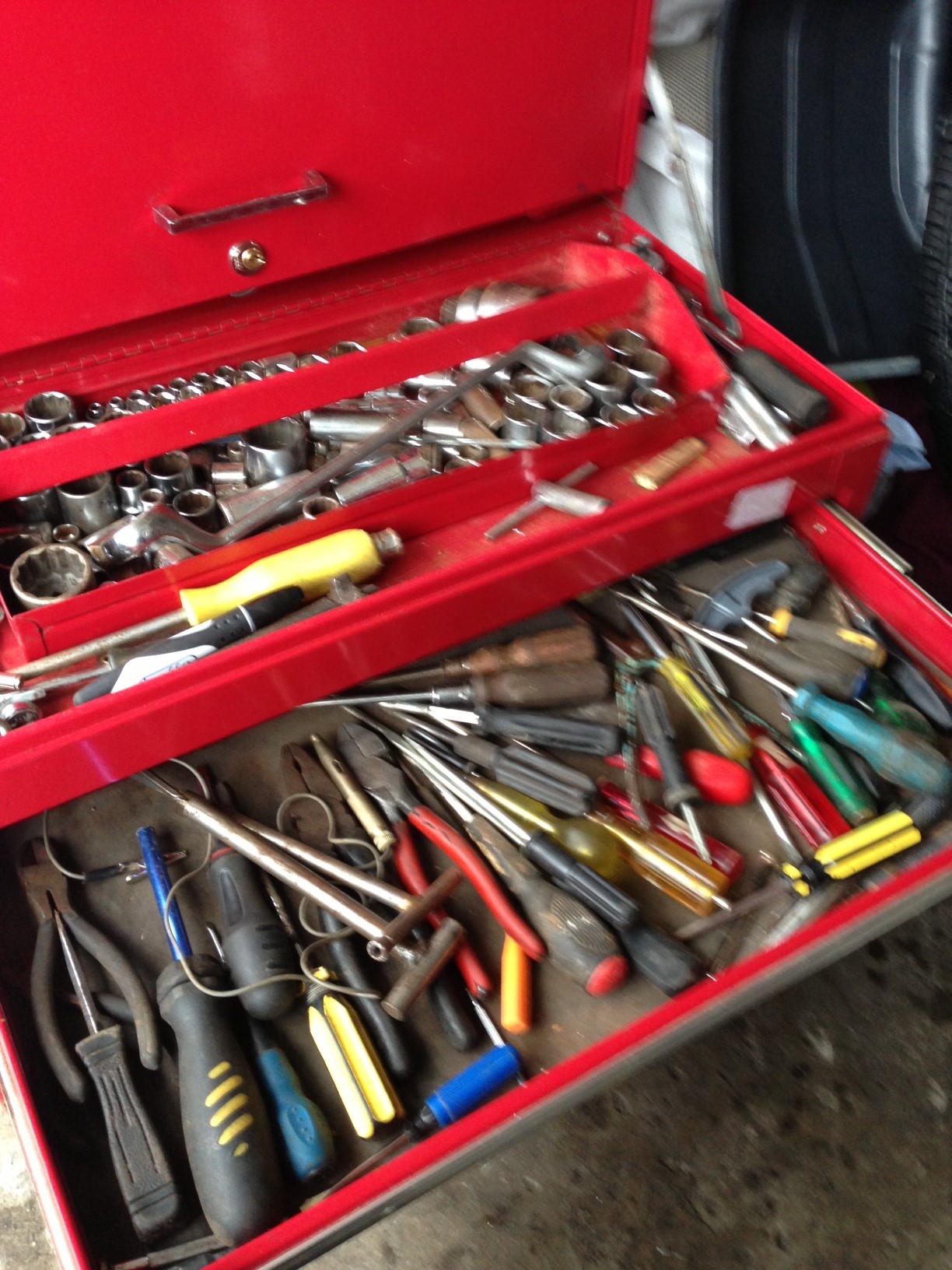 Kennedy professional tool top box with loads of tools